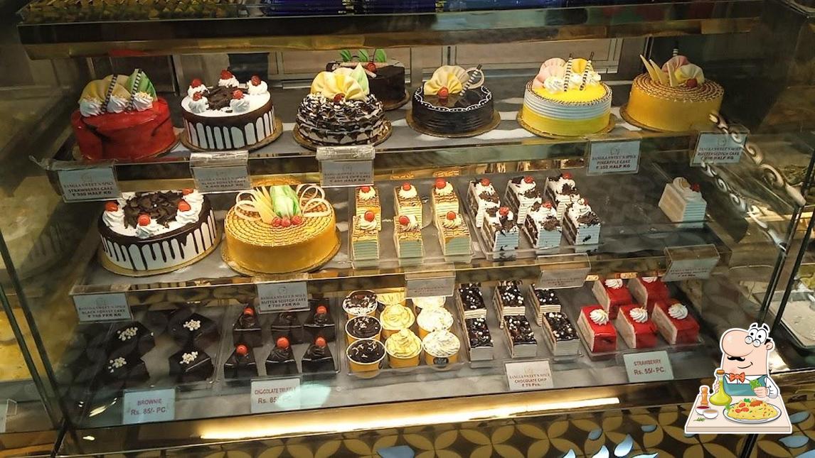 Food at BANGLA SWEET N SPICE