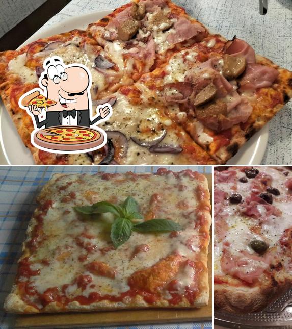 A Elio Trattoria Urbana, puoi goderti una bella pizza