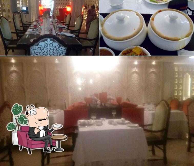 Among different things one can find interior and food at Dum Pukht
