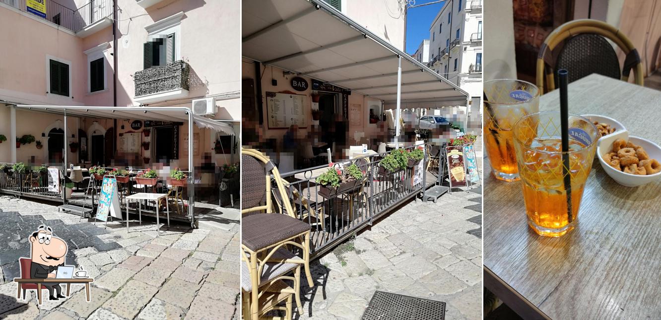 Gli interni di Bar C'era Una Volta