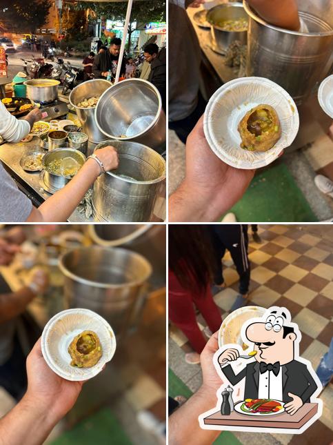 Meals at Jamshedpur Golgappa/panipuri and chat