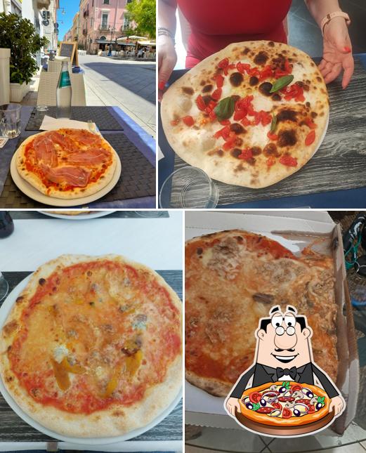 Scegli tra le svariate varianti di pizza