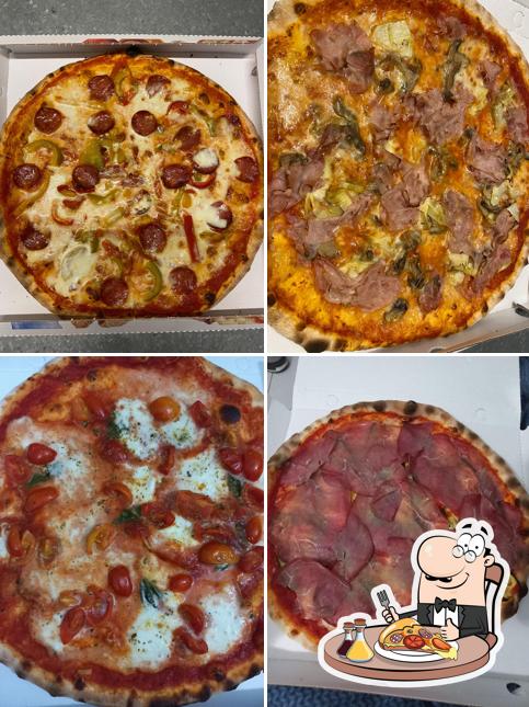A Cirio'S, puoi ordinare una bella pizza