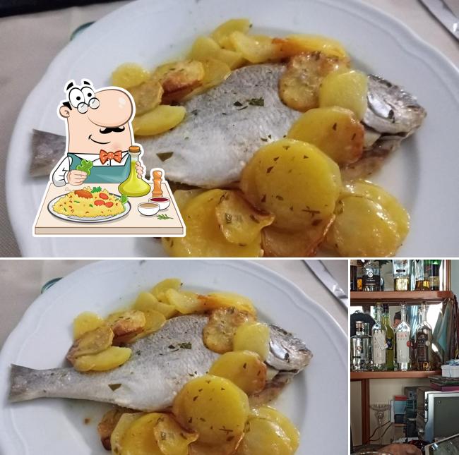 Ristorante Pizzeria si caratterizza per la cibo e interni
