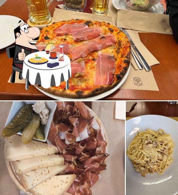 Piatto di formaggi al Ristorante Pizzeria Zalejada