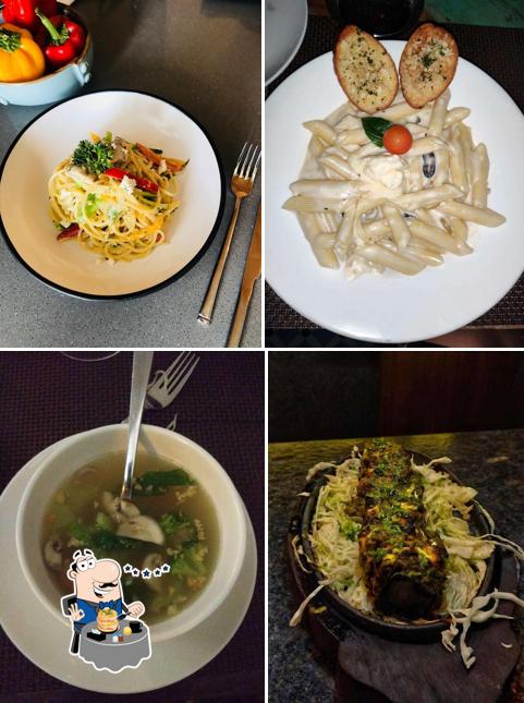 Meals at The Clover - Bar Kitchen Banquets