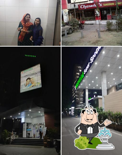 The exterior of Chawla's Tandoori Junction