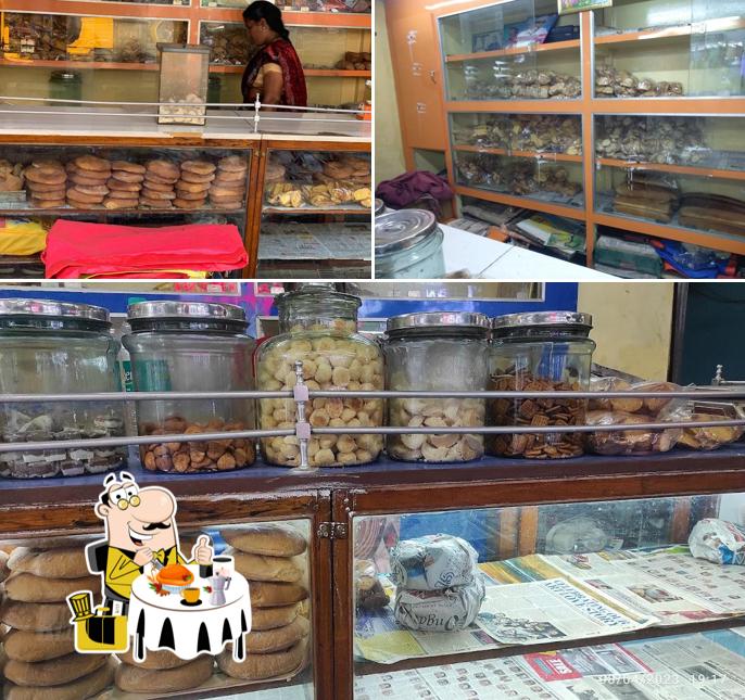 Food at Sun Biscuit Factory