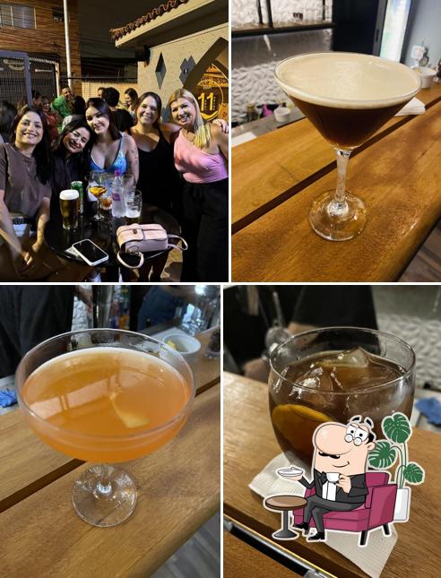 Bar 11