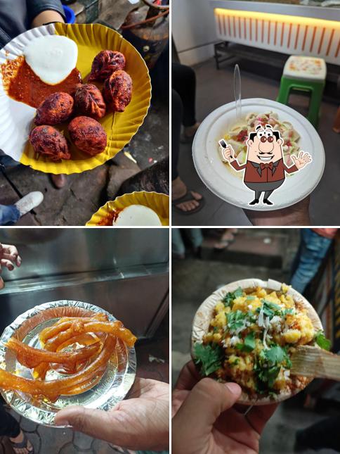 Food at Sarafa bazar