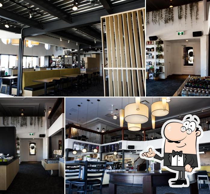 L'intérieur de Dyyb's café