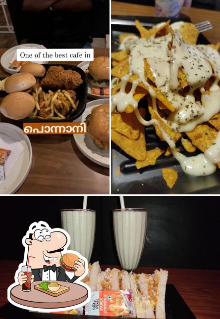 Hamburger at Hangout
