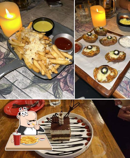 French fries at House Party