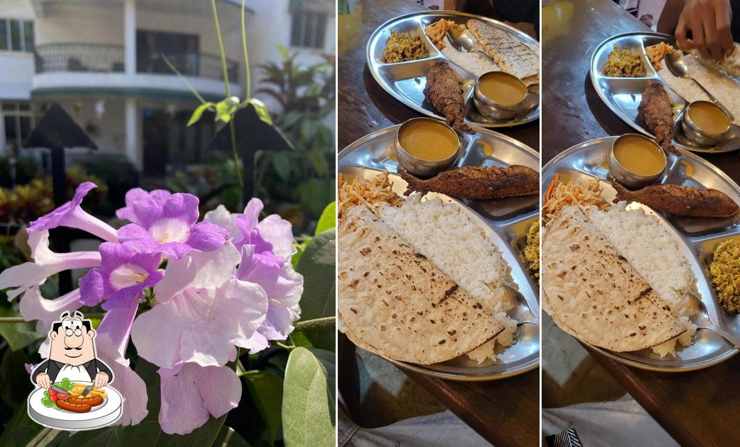 Meals at Hydrabadi bawarchi dum biriyani