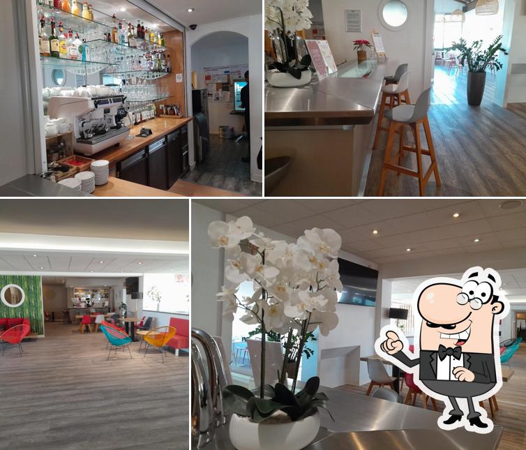 NOVOTEL CAFE