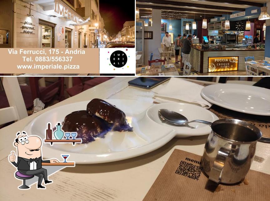 La foto della interni e cibo di Imperiale