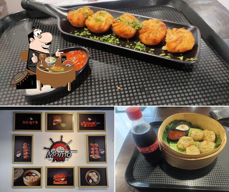 Food at Momo Port
