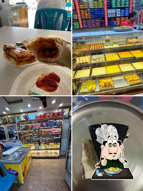 Food at Shree Bikaner Misthan Bhandar