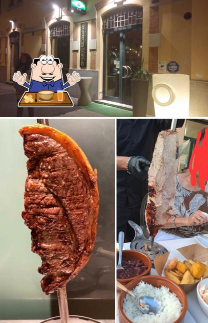 Dai un’occhiata alla immagine che mostra la cibo e interni di Porto Alegre....ristorante churrascaria
