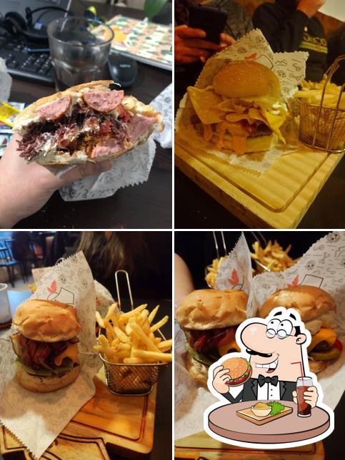 Os hambúrgueres do Piratas Hot Dog São José - o melhor Hot Dog de São José dos Pinhais irão saciar diferentes gostos