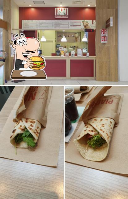 Prova un hamburger a La Piadineria
