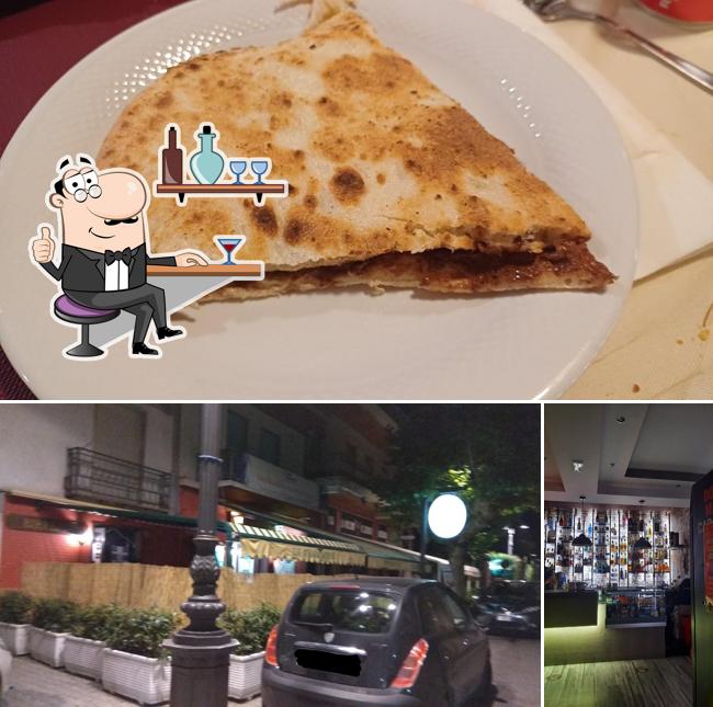 Siediti a un tavolo di La Brasserie