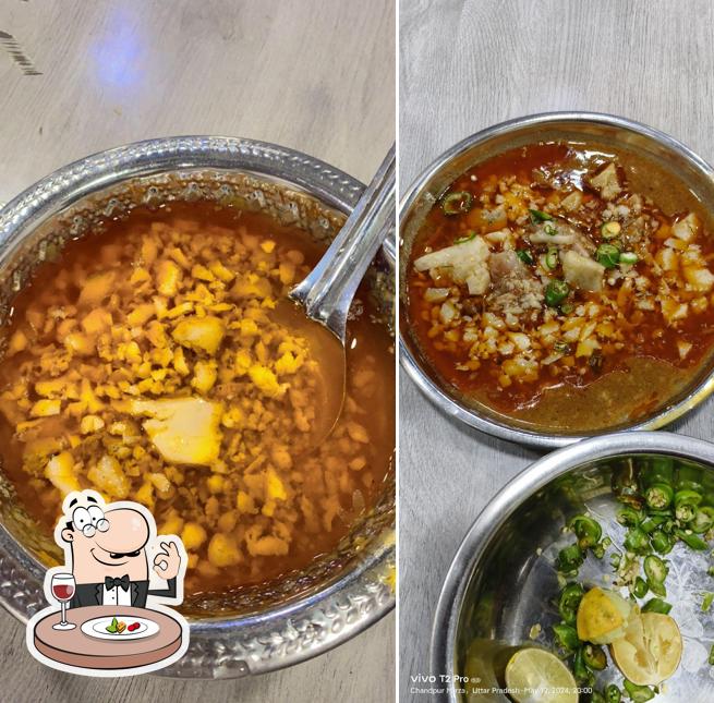 Food at Javed Famous Nahari