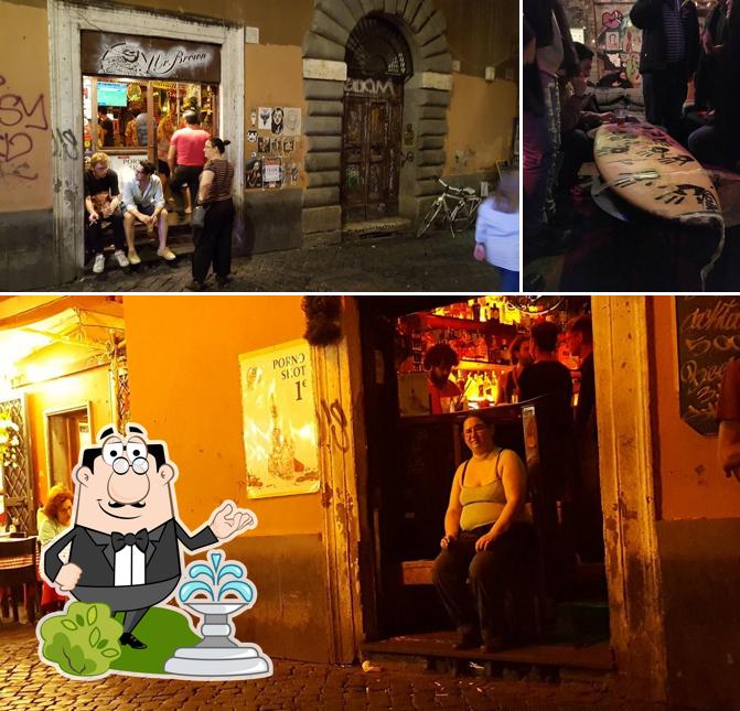 Guarda gli esterni di Mr. Brown