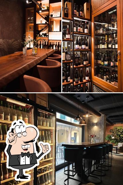 Siediti a un tavolo di Ribelle e Rascasse