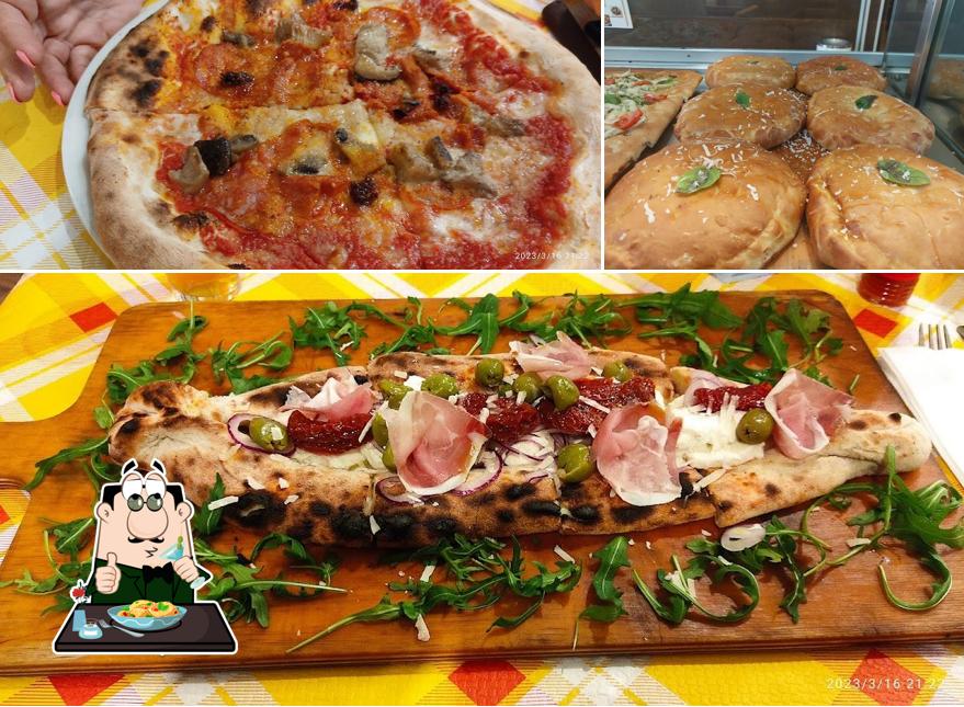 Cibo al Pizzeria Rosticceria Galileo