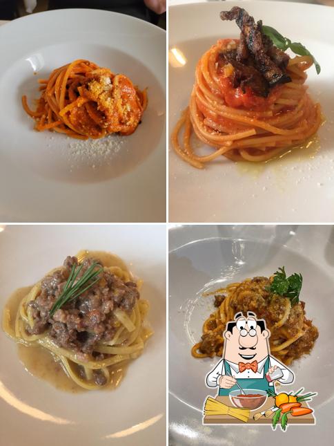 Spaghetti alla bolognese al 44 Osteria Quarantaquattro - Ristorante