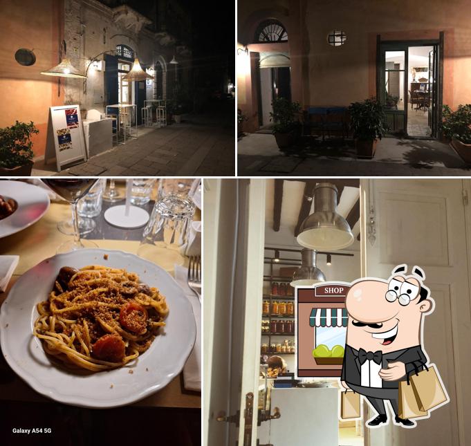 Tra le diverse cose da Casa Lo Schiavo - fornelli e putia si possono trovare la esterno e interni