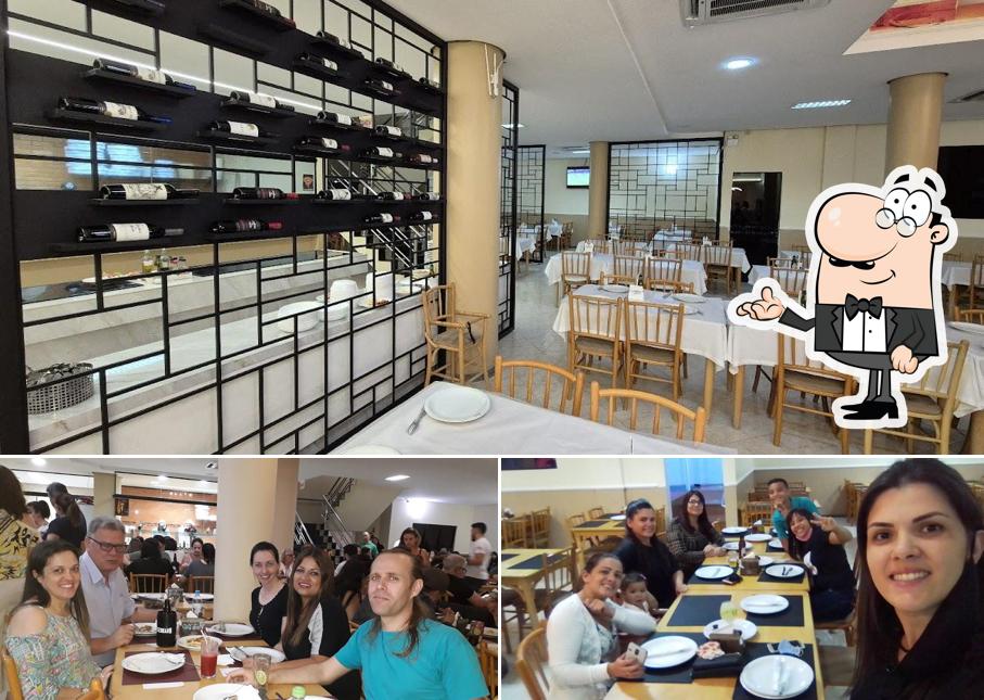 O interior do Forno D'oro Pizzaria