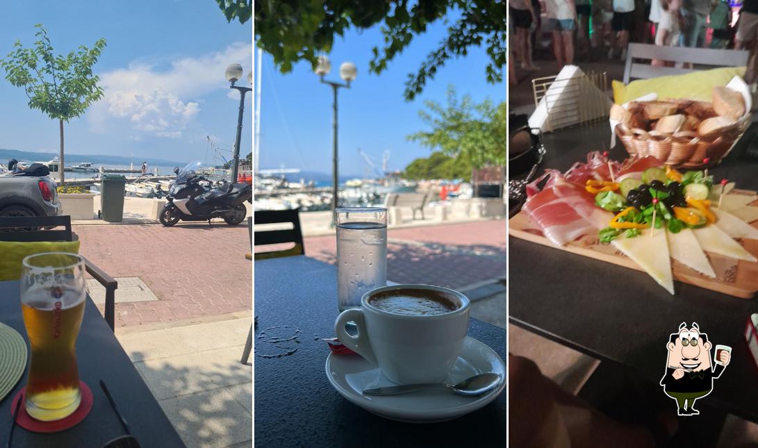 Goditi un drink a Caffe Bar Gušti