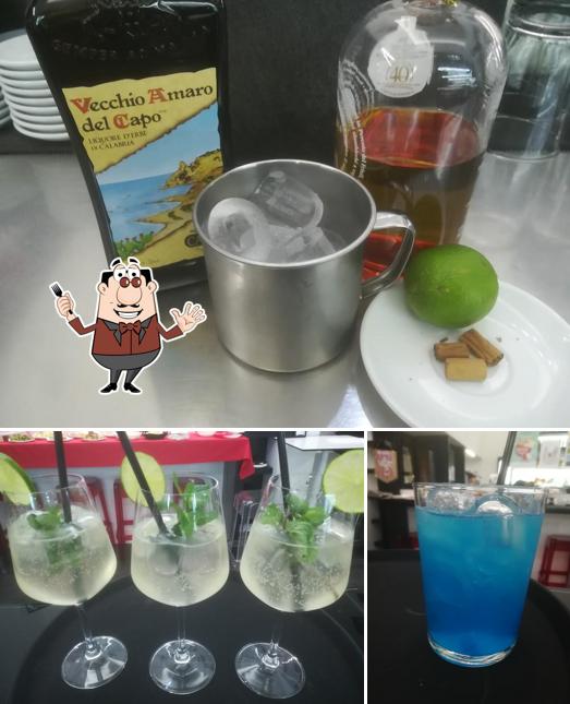 Cibo al Mirror coffee & bar