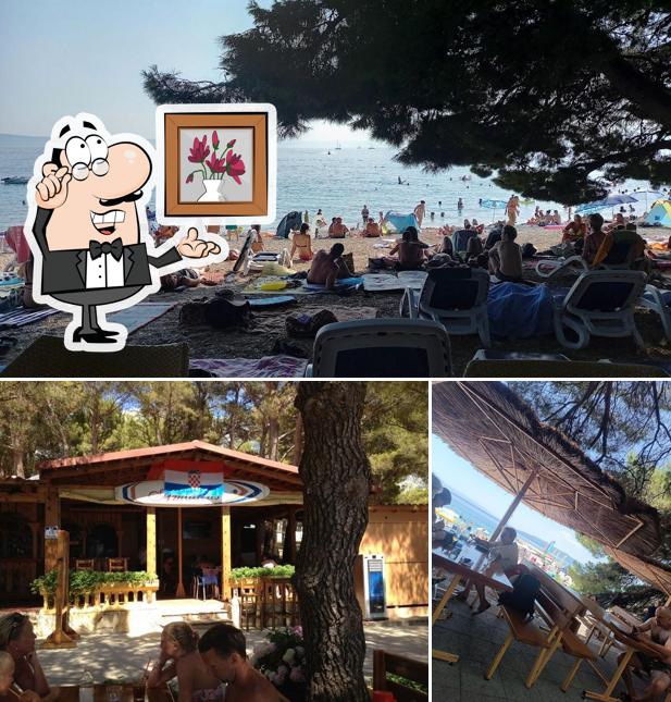 Dai un'occhiata agli interni di Amadeus pizzeria-grill