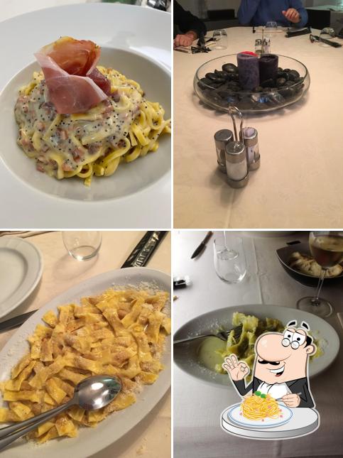 Spaghetti alla carbonara al Antico Stemma