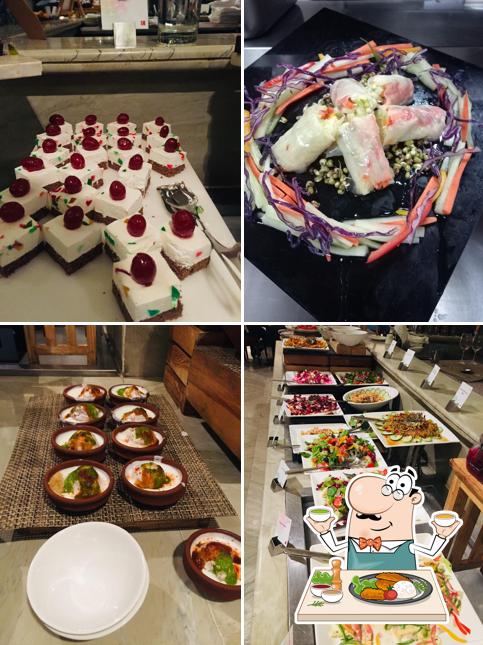 Meals at 24/7 Restaurant