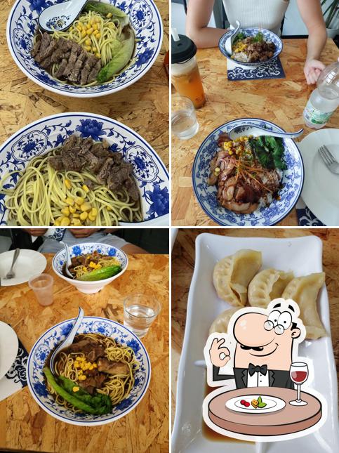 Cibo al 龍餐厅 DRAGO, RAMEN ASIAN RESTAURANT & COFFEE BAR