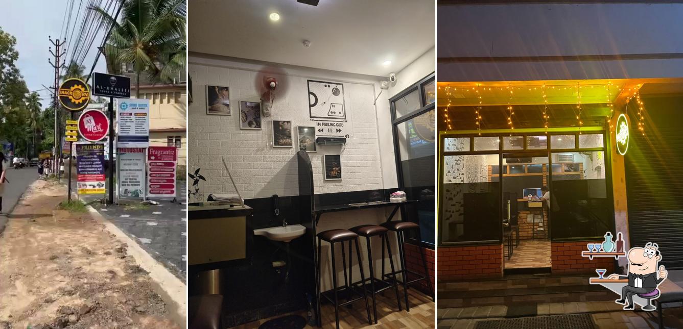The interior of SNACKORY