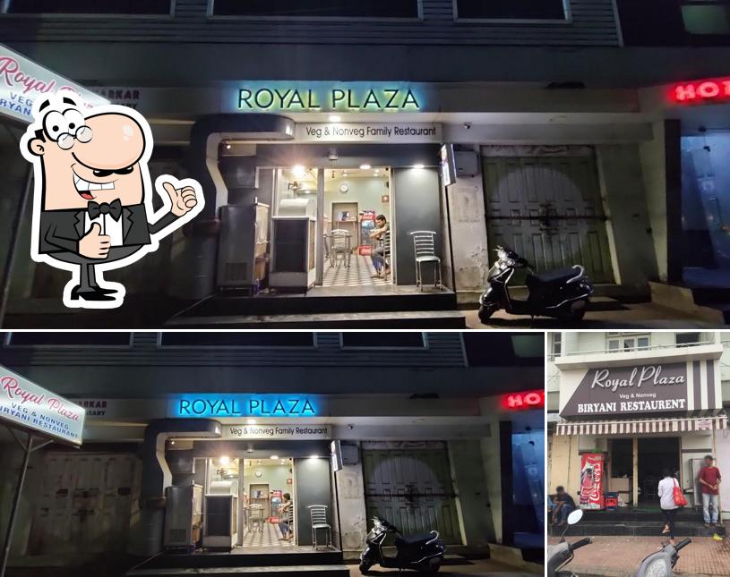 Look at this pic of Royal Plaza