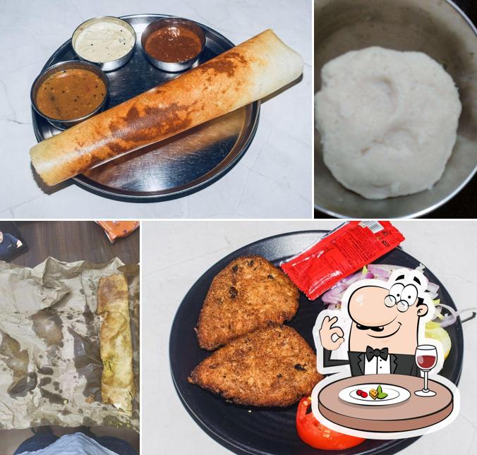 Food at Anupam Fast Food Centre