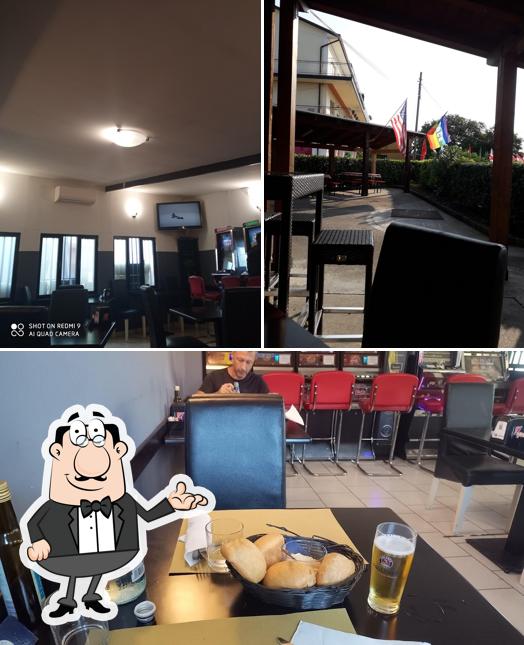 Siediti a un tavolo di Bar da Teto