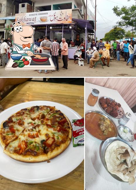 Chicken curry at Sakhawat Hotel Malegaon