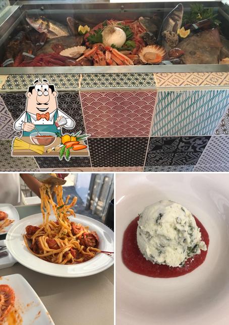 Spaghetti alla bolognese al Variis Cucina in Piazza