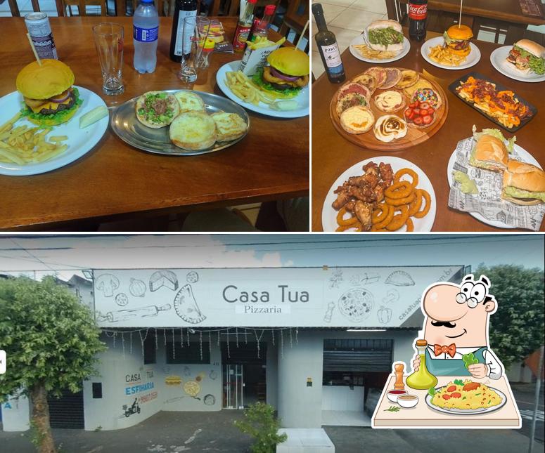 Dê uma olhada a imagem ilustrando comida e exterior no Casa Tua Pizzaria Esfirra Entregas