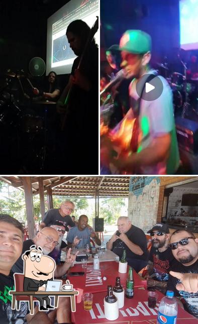 Veja imagens do interior do Bar Do Rock