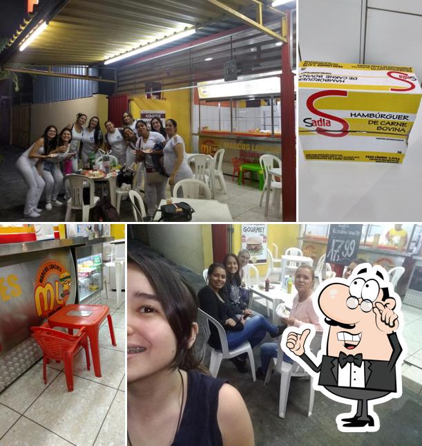 O interior do Lanchonete Marcos Lanches