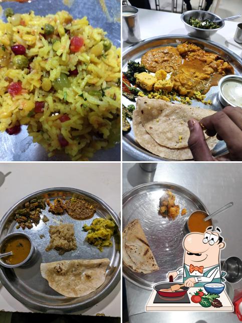 Chicken curry at Jay Shree Narayan Club