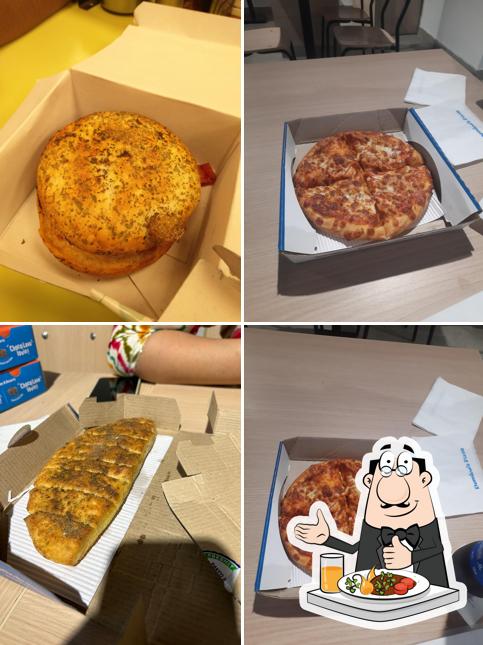 Food at Domino's Pizza Samata Colony, Akola Food at Domino's Pizza Samata Colony, Akola